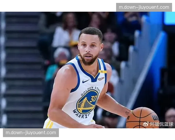 勇士两连败仅领先快船1.5胜场 库里伤缺致进攻效率下滑
